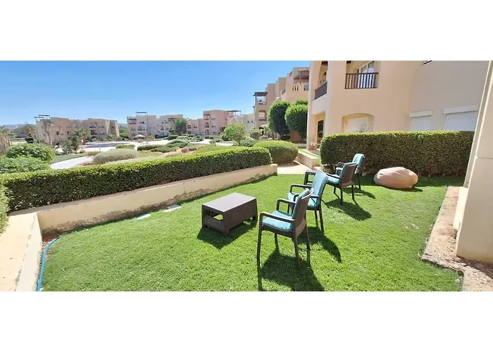 El Gouna Waterside, 2-Bd Ground Floor Sleeps 4 Persons